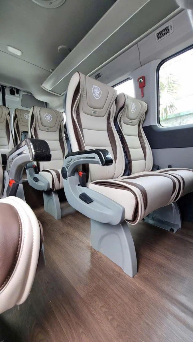 Solati 16 Chỗ Solati 16 Chỗ